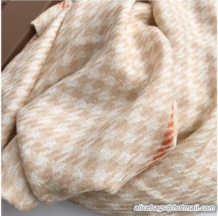 Good Taste Burberry Scarf B00274