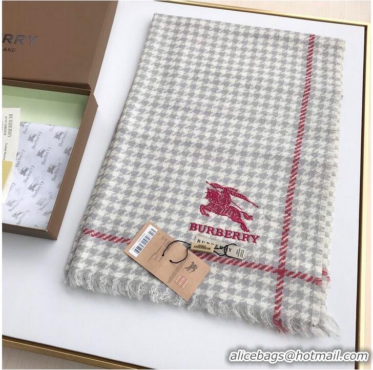 Super Quality Cheapest Burberry Scarf B00275