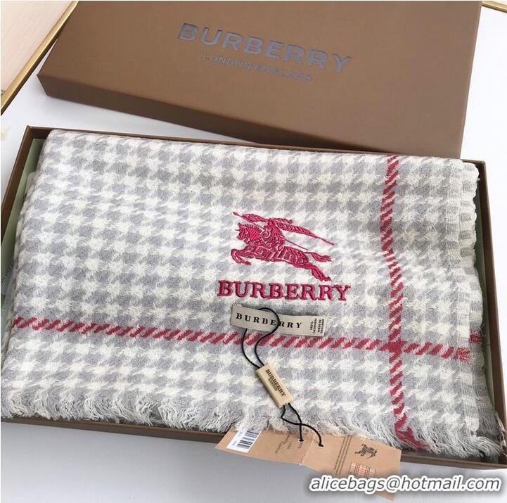 Super Quality Cheapest Burberry Scarf B00275