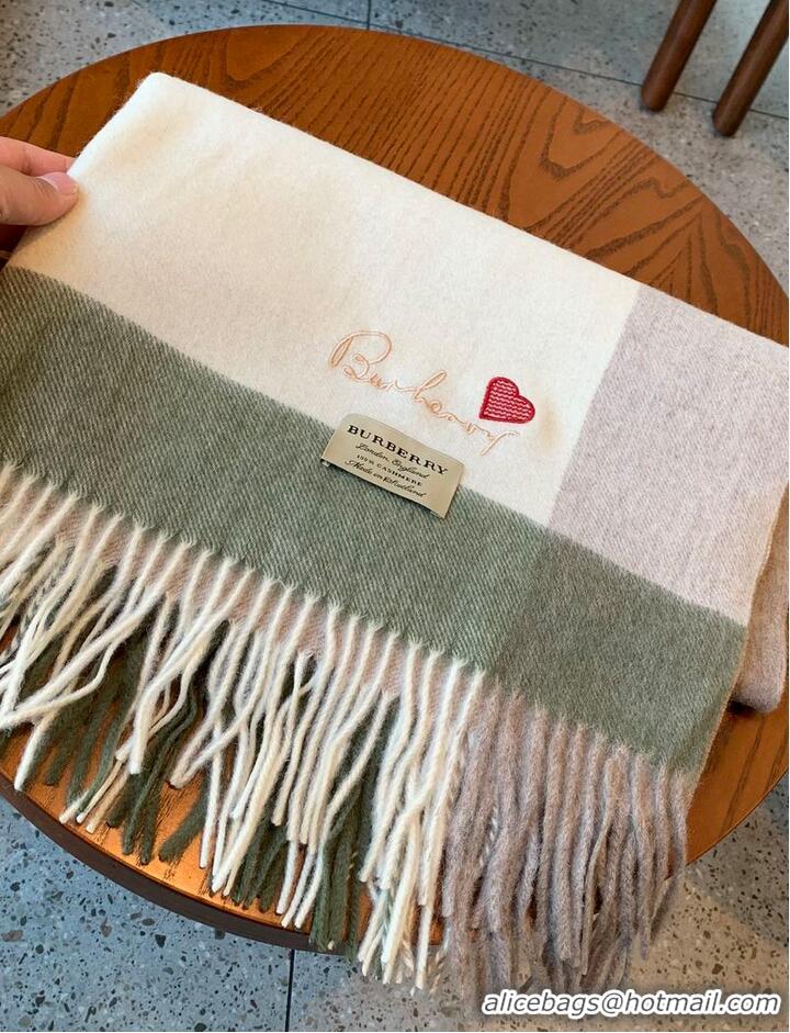 Good Quality Inexpensive Burberry Scarf B00281