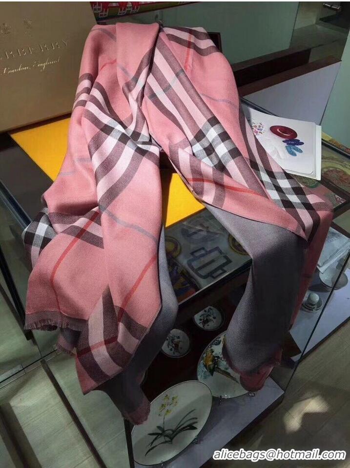 Top Quality Wholesale Burberry Scarf B00282