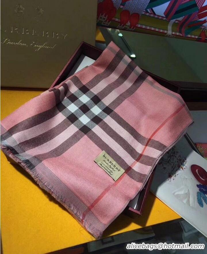 Top Quality Wholesale Burberry Scarf B00282