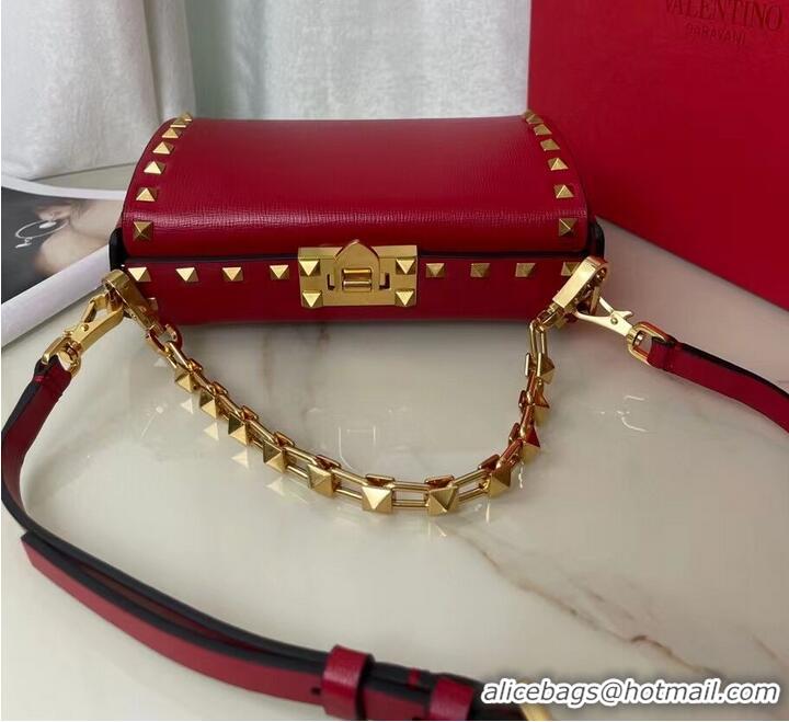 Famous Brand VALENTINO GARAVANI Rockstud Alcove Grain calf shoulder bag V0189 Red