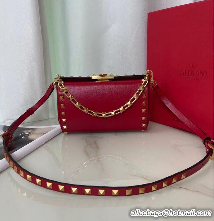 Famous Brand VALENTINO GARAVANI Rockstud Alcove Grain calf shoulder bag V0189 Red