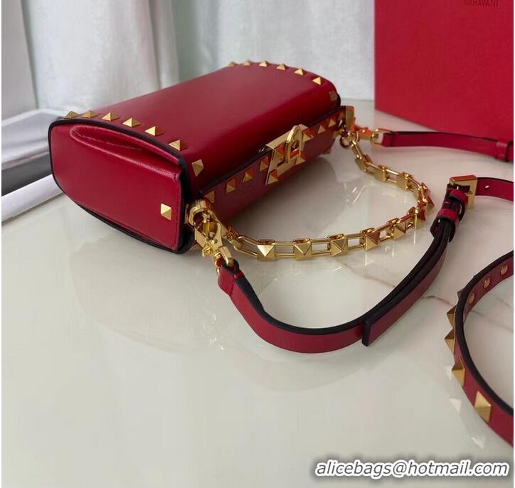 Famous Brand VALENTINO GARAVANI Rockstud Alcove Grain calf shoulder bag V0189 Red