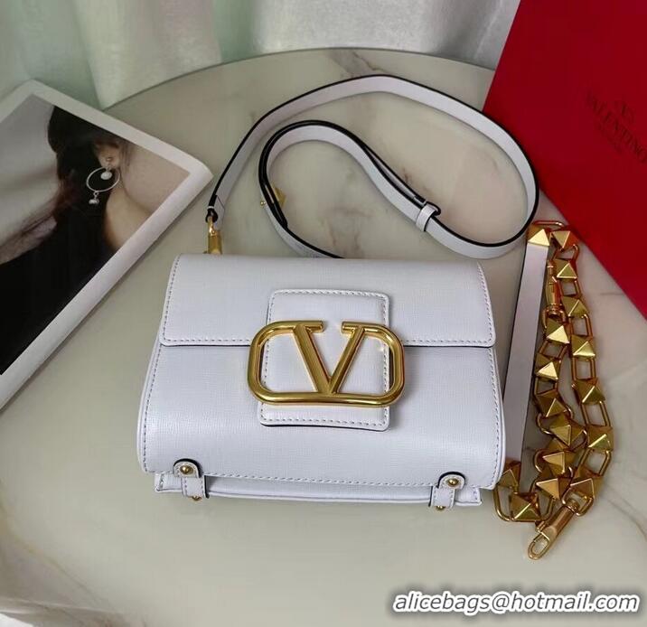 Cheapest VALENTINO GARAVANI Stud Sign Grained Calfskin Shoulder Bag V0196 white