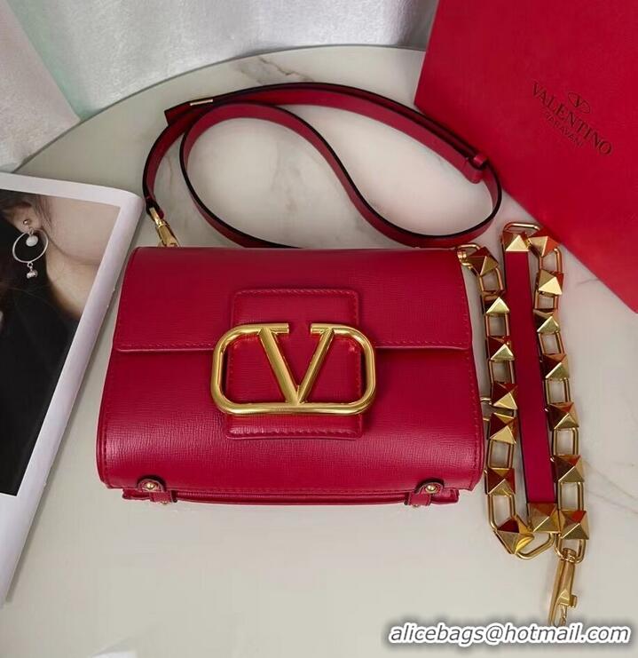 Super Quality VALENTINO GARAVANI Stud Sign Grained Calfskin Shoulder Bag V0196 Red