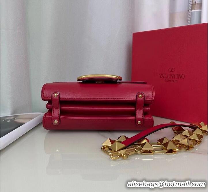 Super Quality VALENTINO GARAVANI Stud Sign Grained Calfskin Shoulder Bag V0196 Red