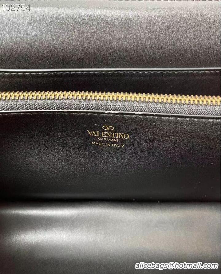 Good Looking VALENTINO GARAVANI Stud Sign nappa Shoulder Bag NL098 black