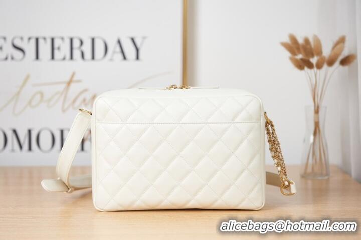 Luxury Discount Chanel Shoulder Bags AS2924 white