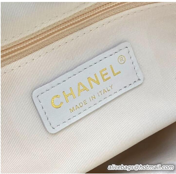 Grade Discount Chanel SMALL Lambskin Shoulder Bag SS2088 white