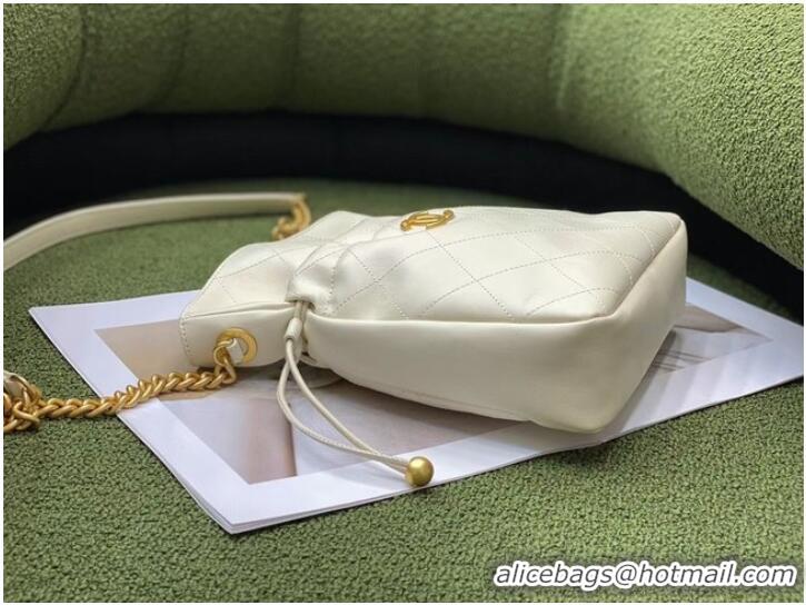 Grade Discount Chanel SMALL Lambskin Shoulder Bag SS2088 white