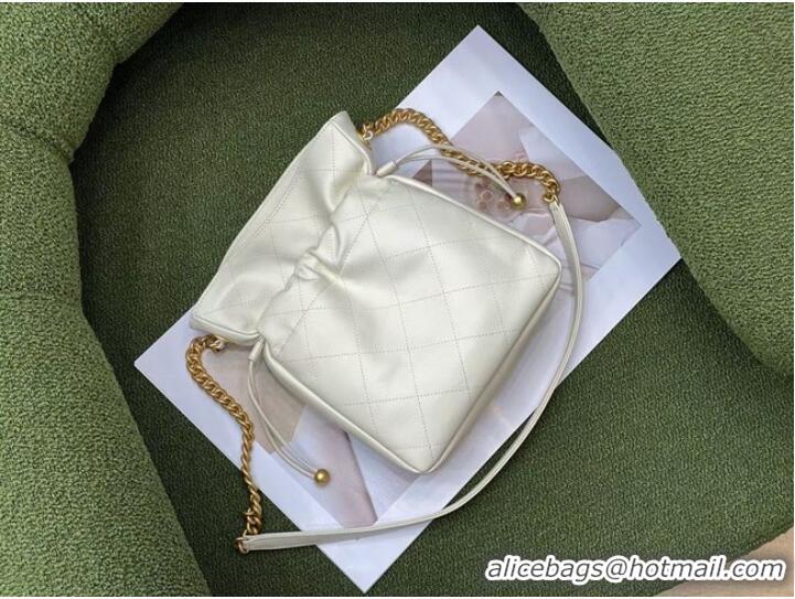 Grade Discount Chanel SMALL Lambskin Shoulder Bag SS2088 white