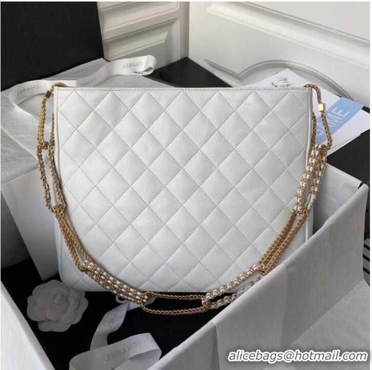 Shop Inexpensive Chanel Lambskin Shoulder Bag AS2977 white