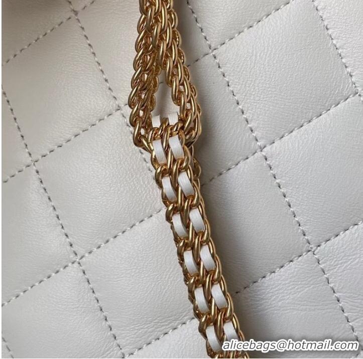 Shop Inexpensive Chanel Lambskin Shoulder Bag AS2977 white