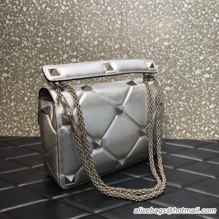 Well Crafted VALENTINO GARAVANI Grained Calfskin Shoulder Bag 2B0I60 silver