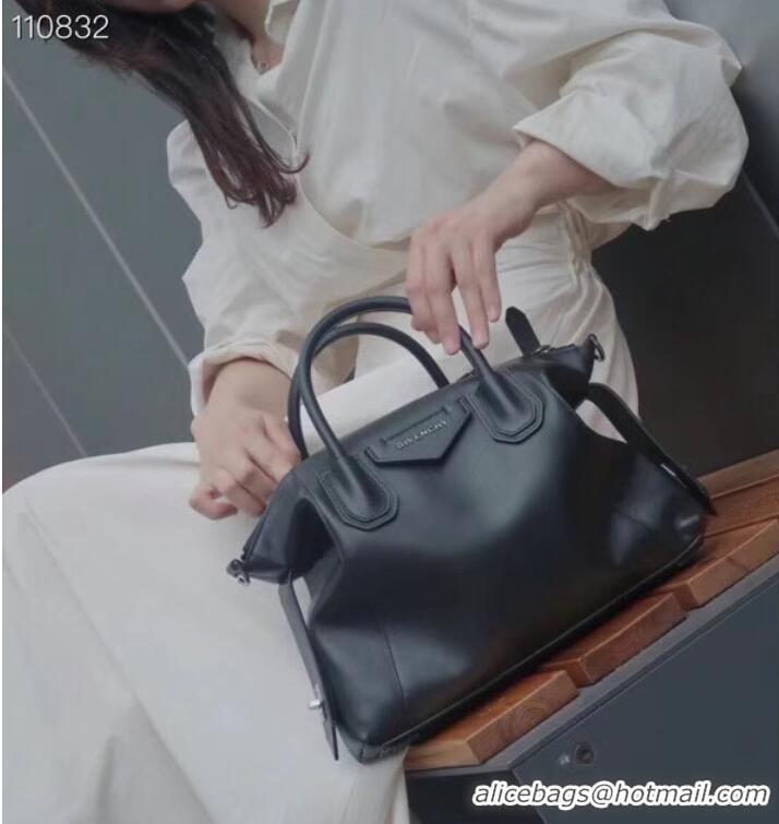 Affordable Price GIVENCHY Original Leather Shoulder Bag 63188 black