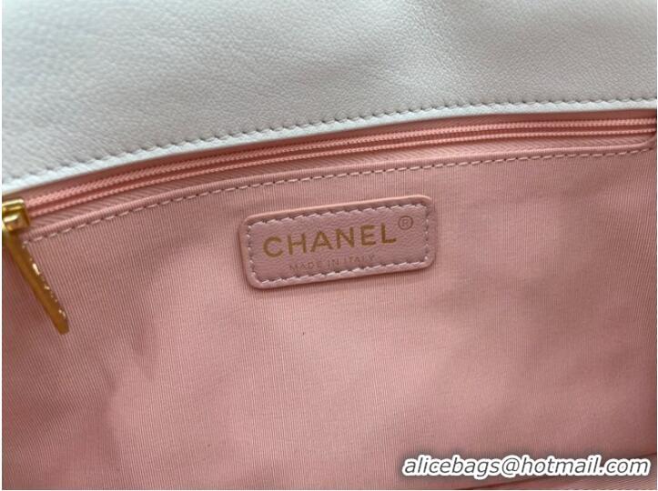 Well Crafted Chanel Flap Lambskin Shoulder Bag AS2976 white