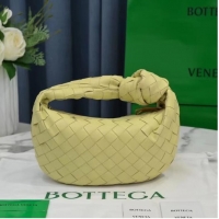 Shop Promotional Bottega Veneta MINI JODIE 651876 Lemon