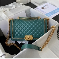 Promotional BOY CHANEL HANDBAG Gold-Tone Metal A67086 green