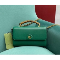 Luxurious Gucci Small top handle bag with Bamboo 675794 green