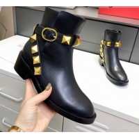 Stylish Valentino Roman Stud Calfskin Ankle Boots 4 cm 092548 Black