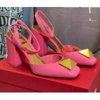 Purchase Valentino One Stud Pumps in Patent Leather 8.5cm 121801 Pink