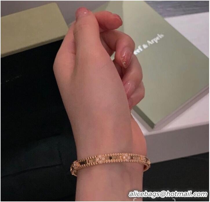 Discount Van Cleef & Arpels Bracelet CE7308 Rose Gold