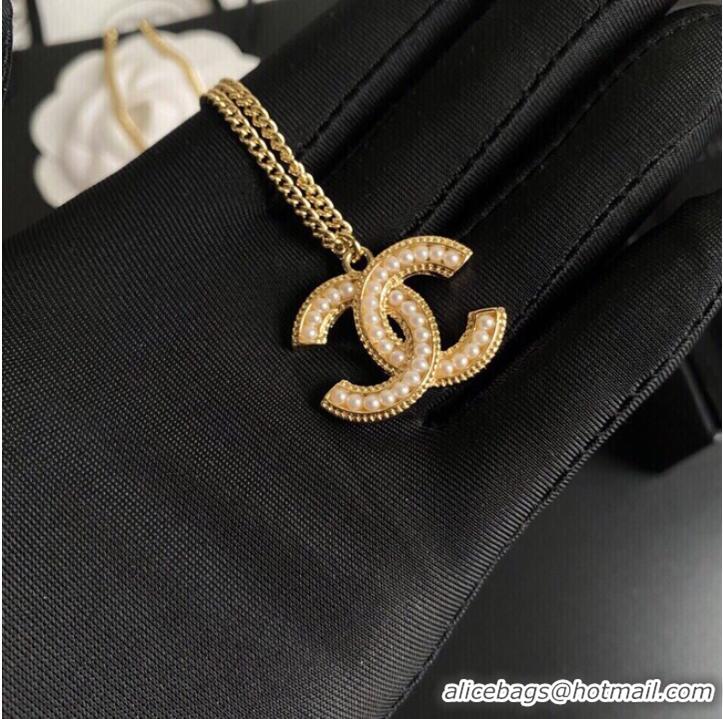 Famous Brand Chanel Necklace CE7322