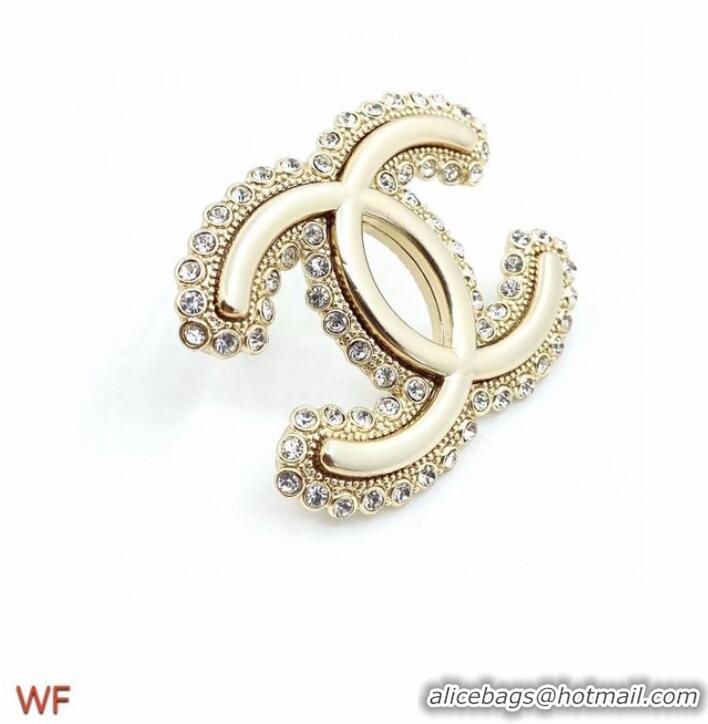 Buy Good Looking Chanel Brooch CE7333