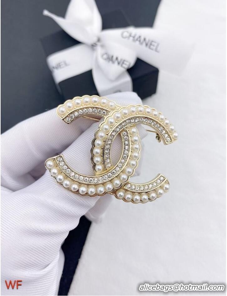 Buy Fashionable Chanel Brooch CE7335