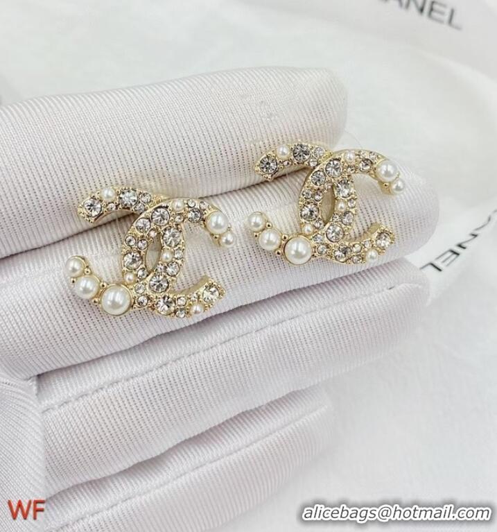 Refined Inexpensive Chanel Earrings CE7339