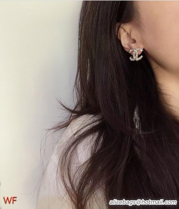 Refined Inexpensive Chanel Earrings CE7339