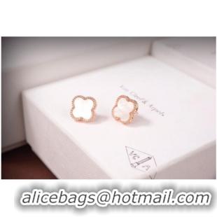 Buy Fashionable Van Cleef & Arpels Earrings CE7358 Rose Gold