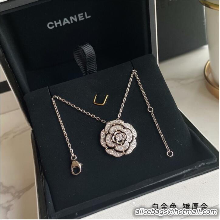 Buy Inexpensive Chanel Necklace CE7359 Gold