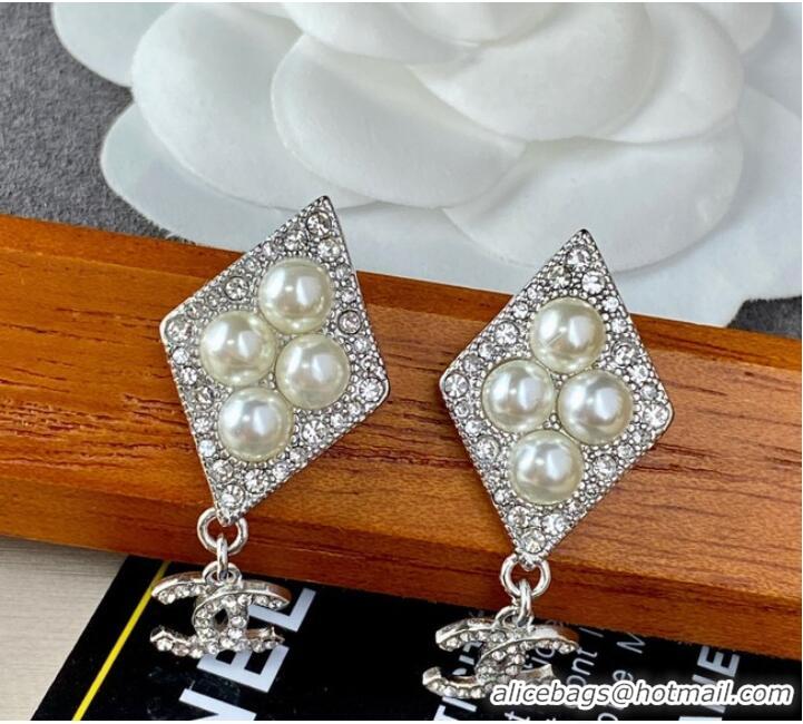 Popular Style Chanel Earrings CE7371