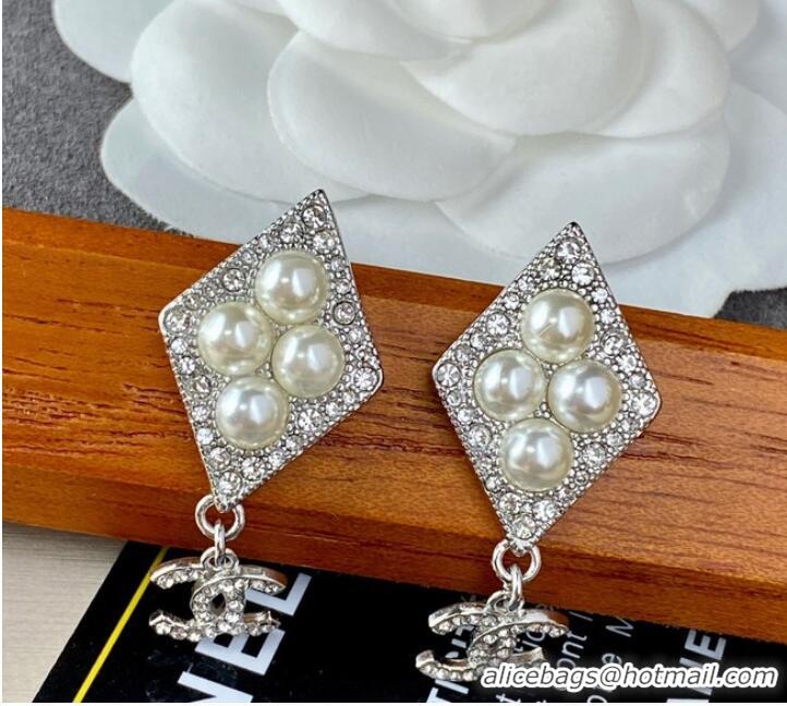 Popular Style Chanel Earrings CE7371