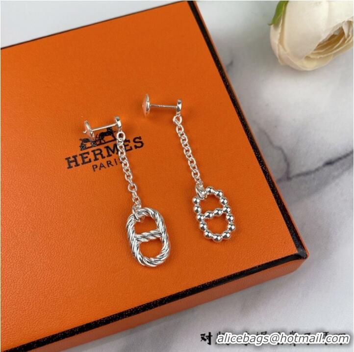 Well Crafted Hermes Earrings CE7423