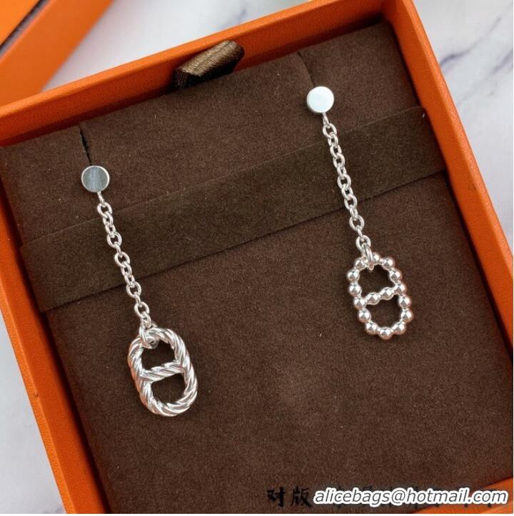 Well Crafted Hermes Earrings CE7423