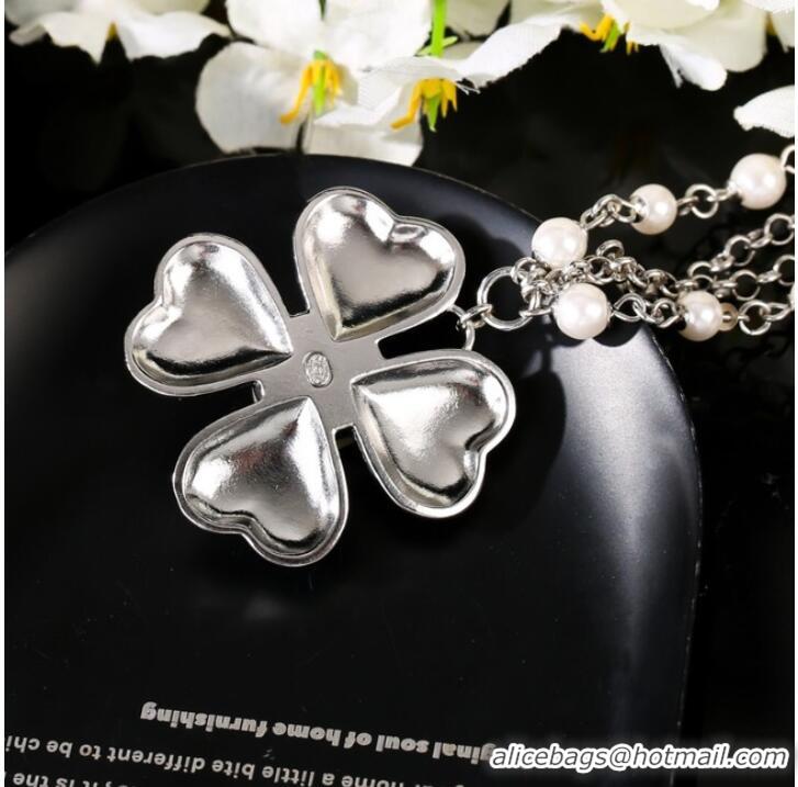 Famous Brand Chanel Necklace CE7431