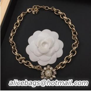 Famous Brand Chanel Necklace CE7451