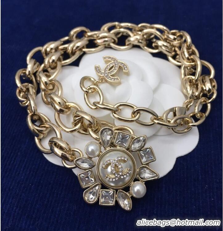 Famous Brand Chanel Necklace CE7451