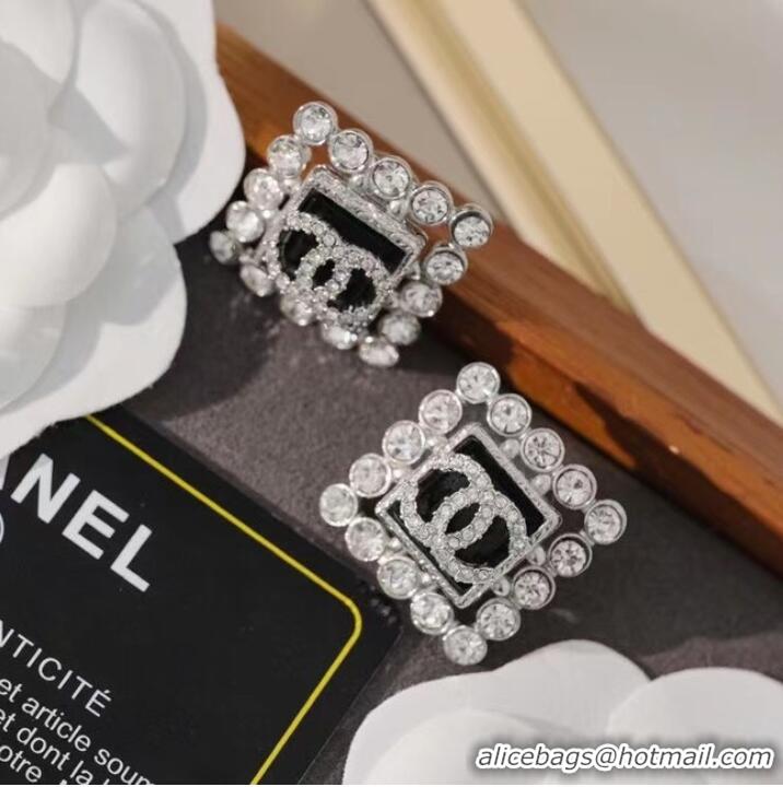 Luxury Classic Chanel Earrings CE7462