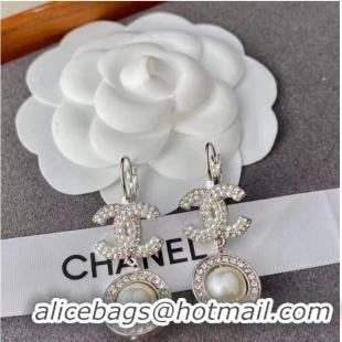 Stylish Inexpensive Chanel Earrings CE7473