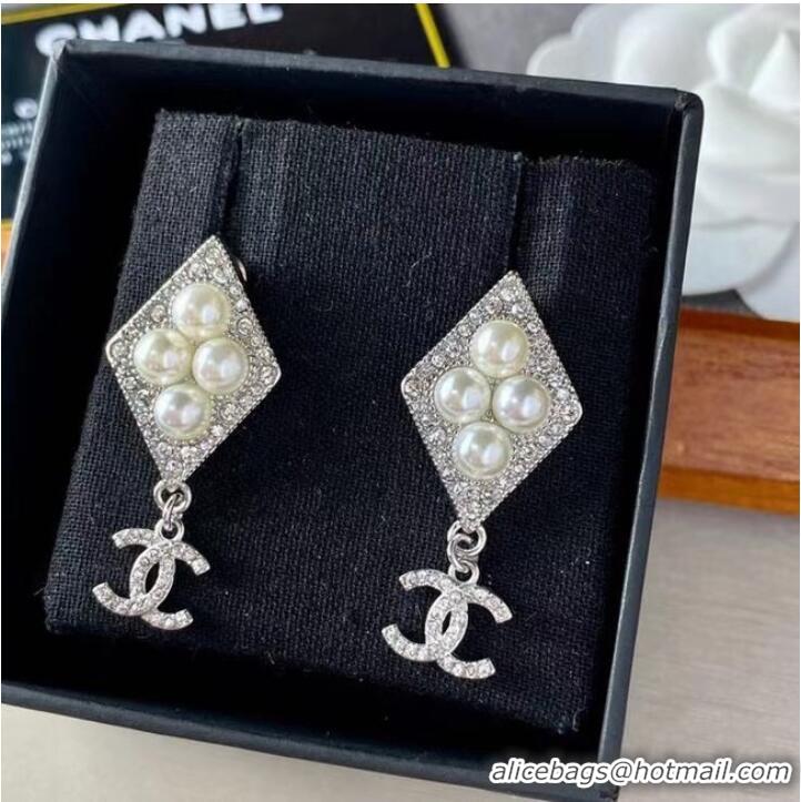 Good Quality Discount Chanel Earrings CE7474