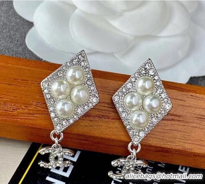 Good Quality Discount Chanel Earrings CE7474