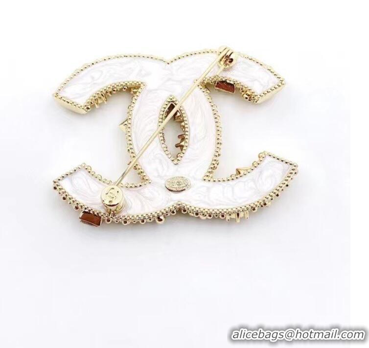 Buy Inexpensive Chanel Brooch CE7488