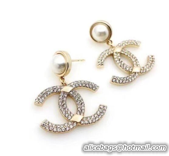 Spot Inexpensive Chanel Earrings CE7490