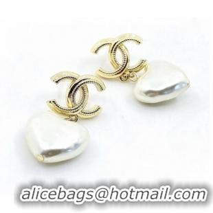 Well Crafted Grade Chanel Earrings CE7525