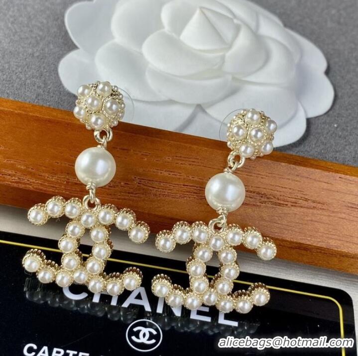 Luxury Classic Cheap Chanel Earrings CE7528